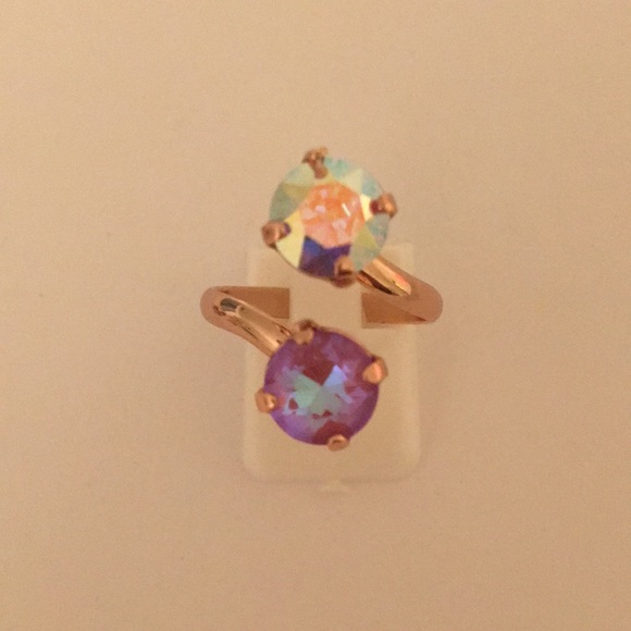 Aurora Borealis + Violet Rose Gold Crystal Ring - Picture 9 of 9